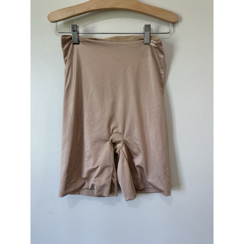 ASSETS Red Hot by SPANX Core Firm Control  Womens Short Nude Womens Sz XL